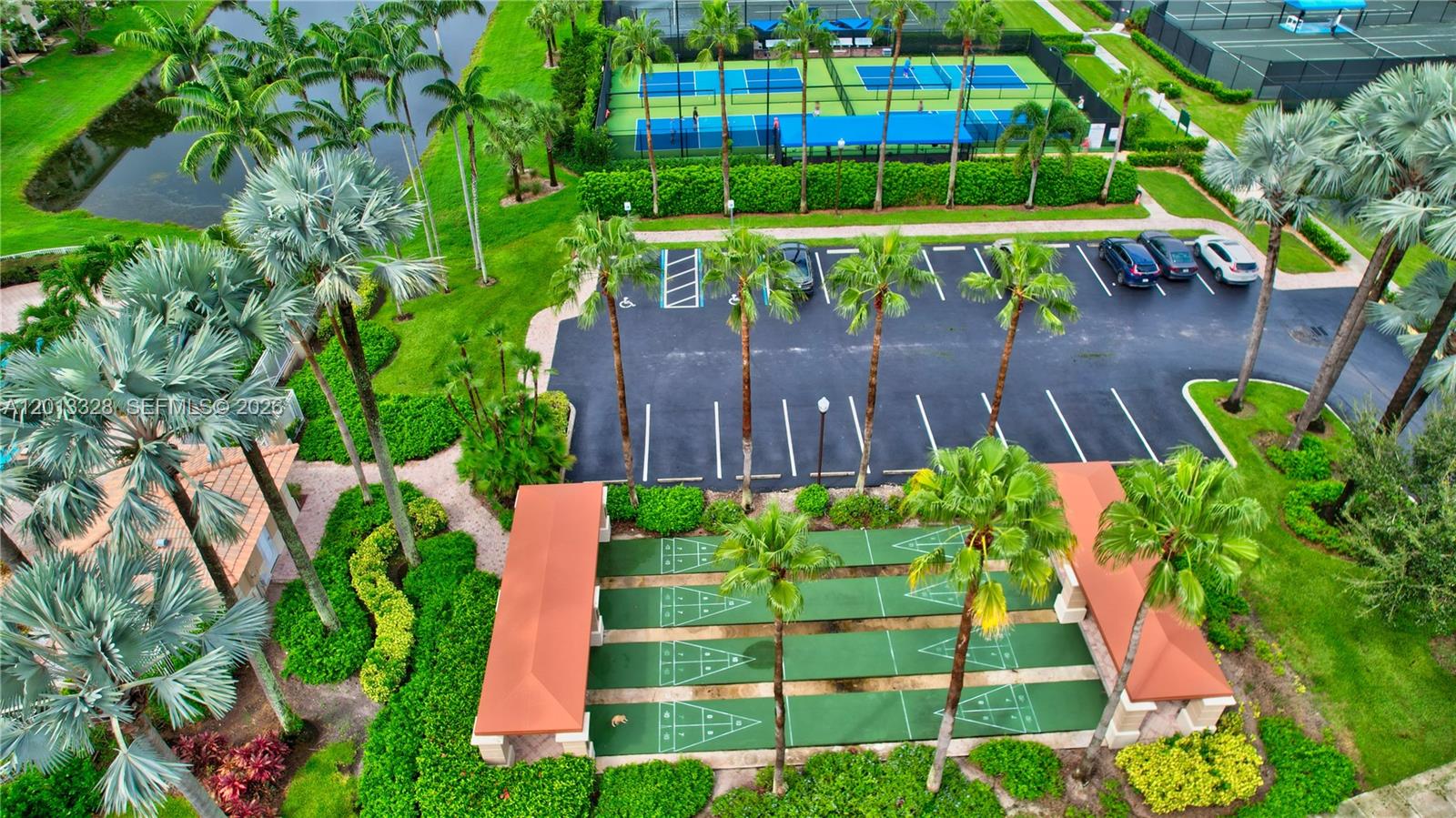 CRYSTAL POINTE II CONDO - Residential
