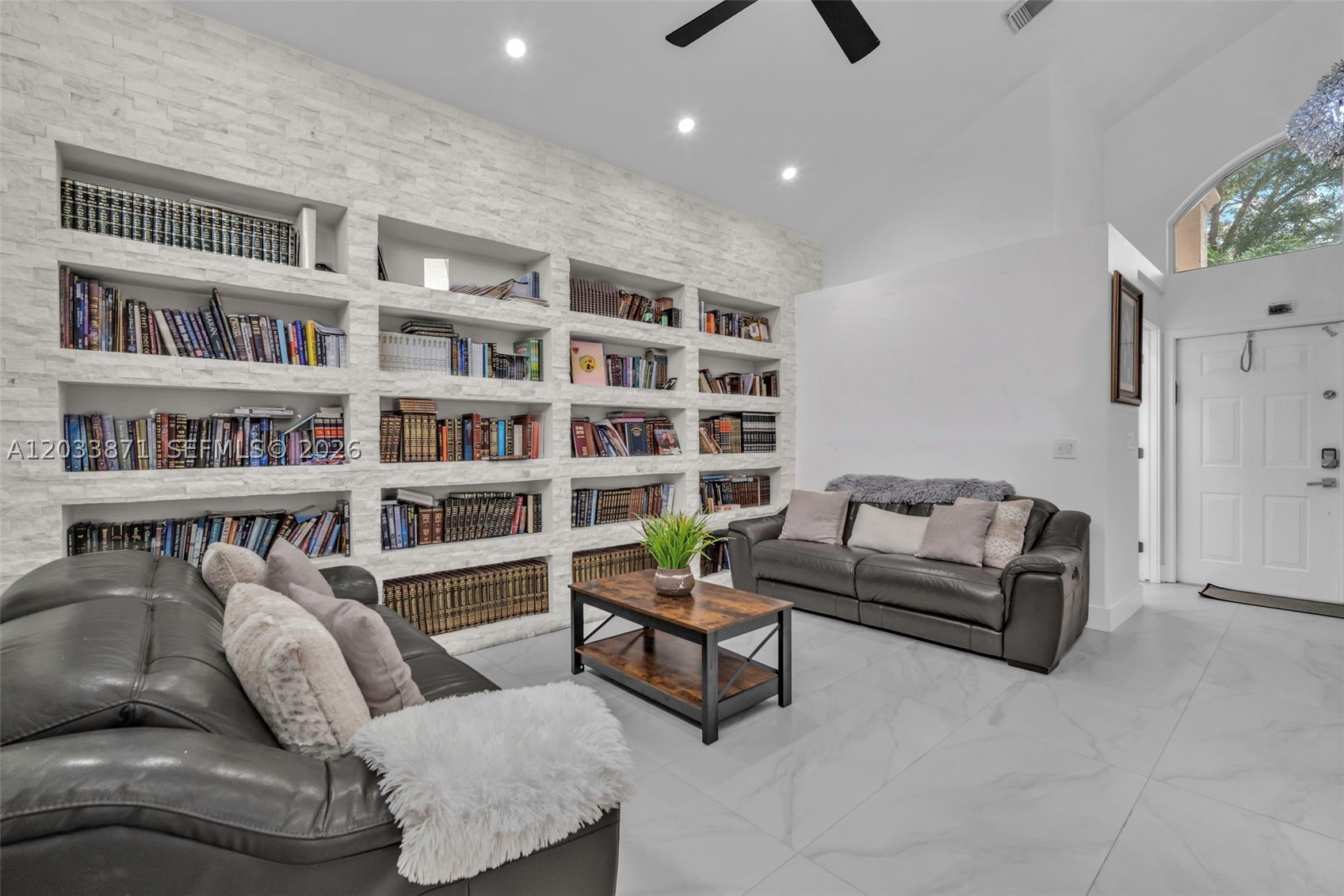 BANYAN OAKRIDGE PLAT - Residential