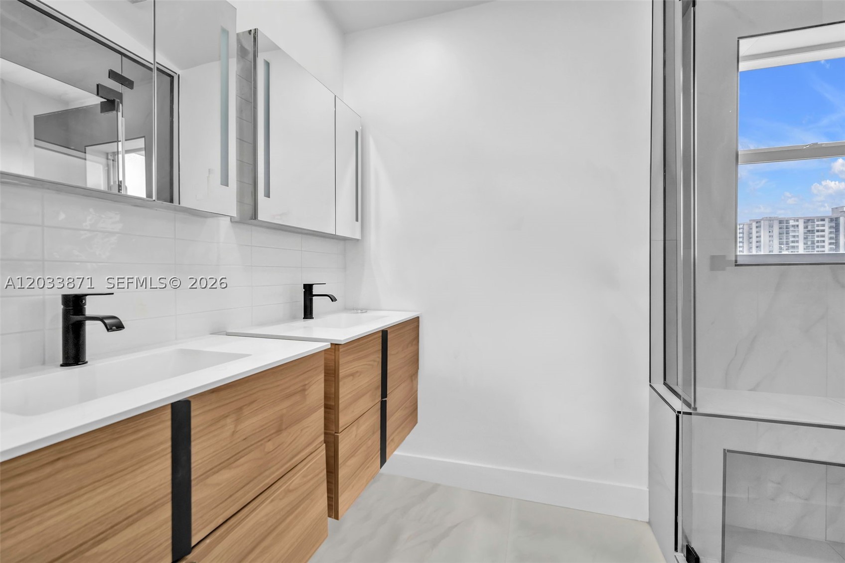 BANYAN OAKRIDGE PLAT - Residential