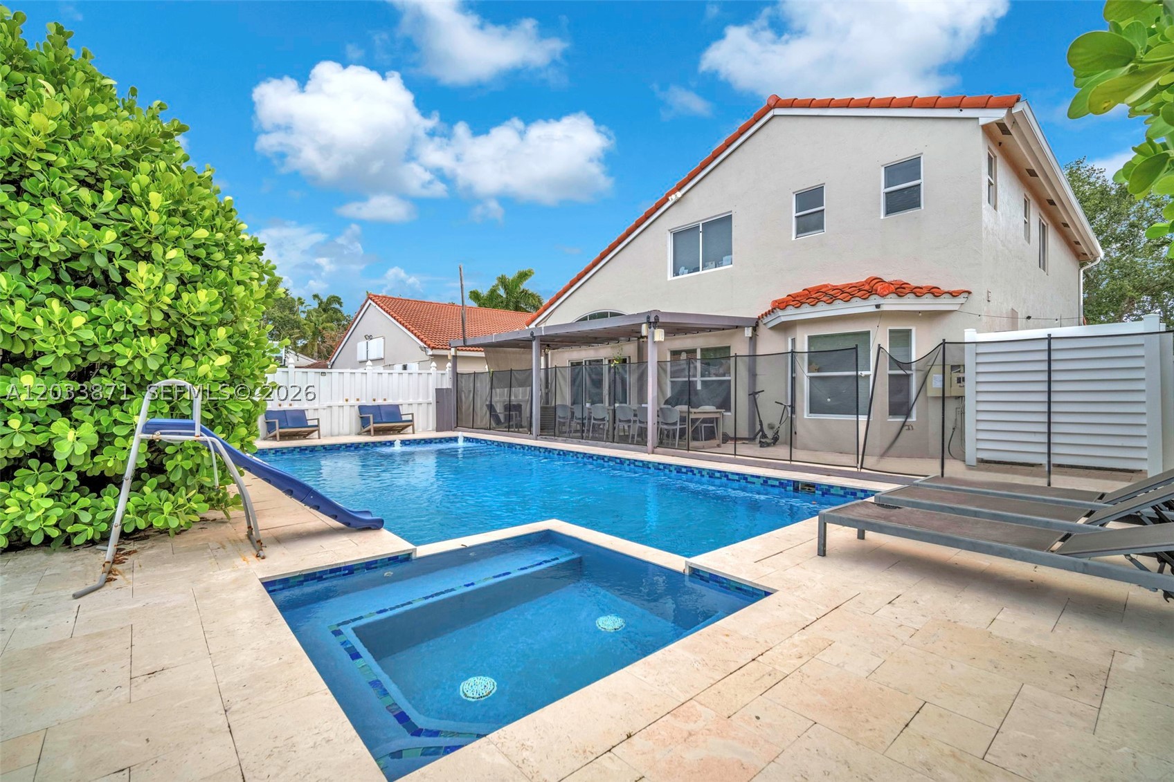 BANYAN OAKRIDGE PLAT - Residential