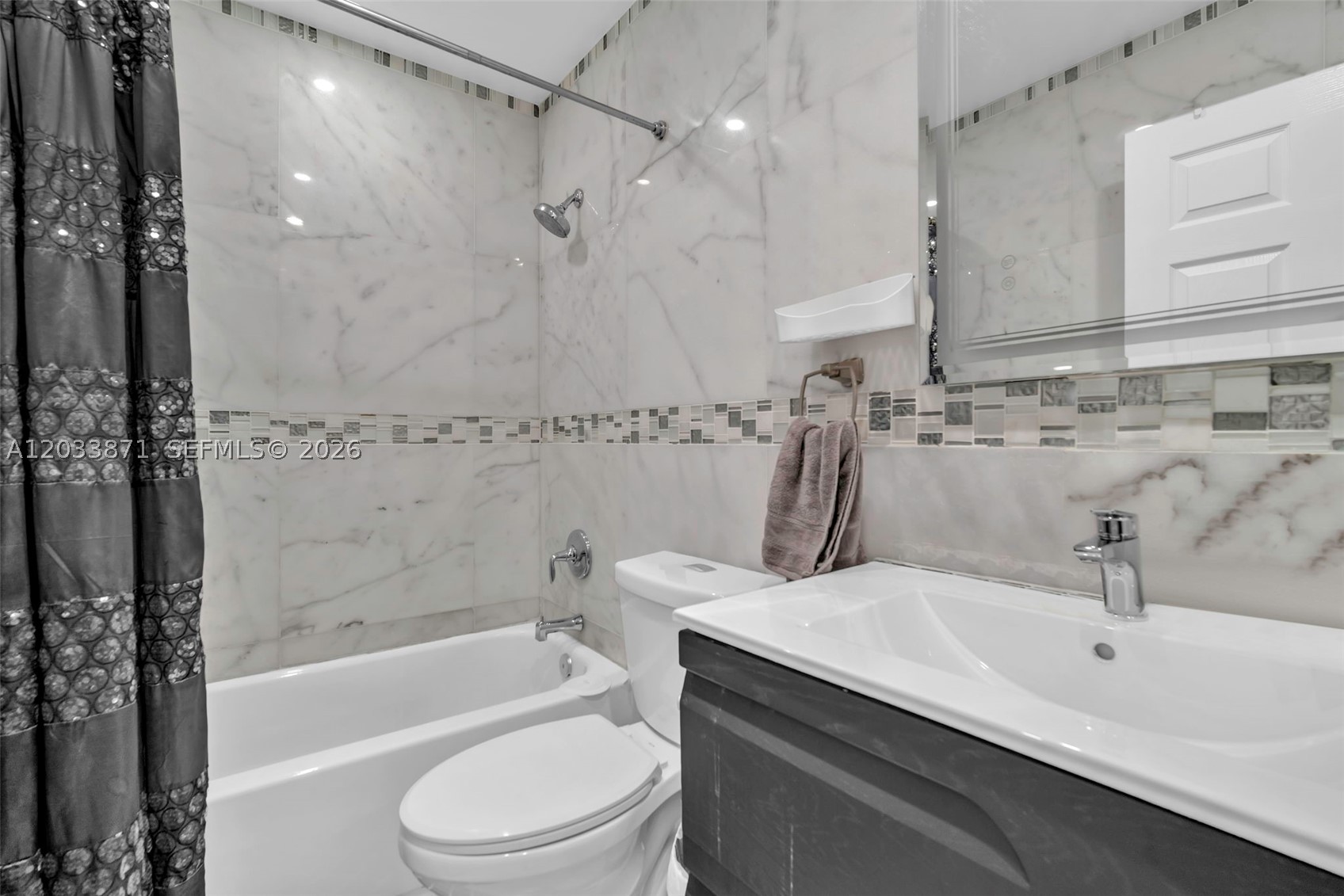 BANYAN OAKRIDGE PLAT - Residential