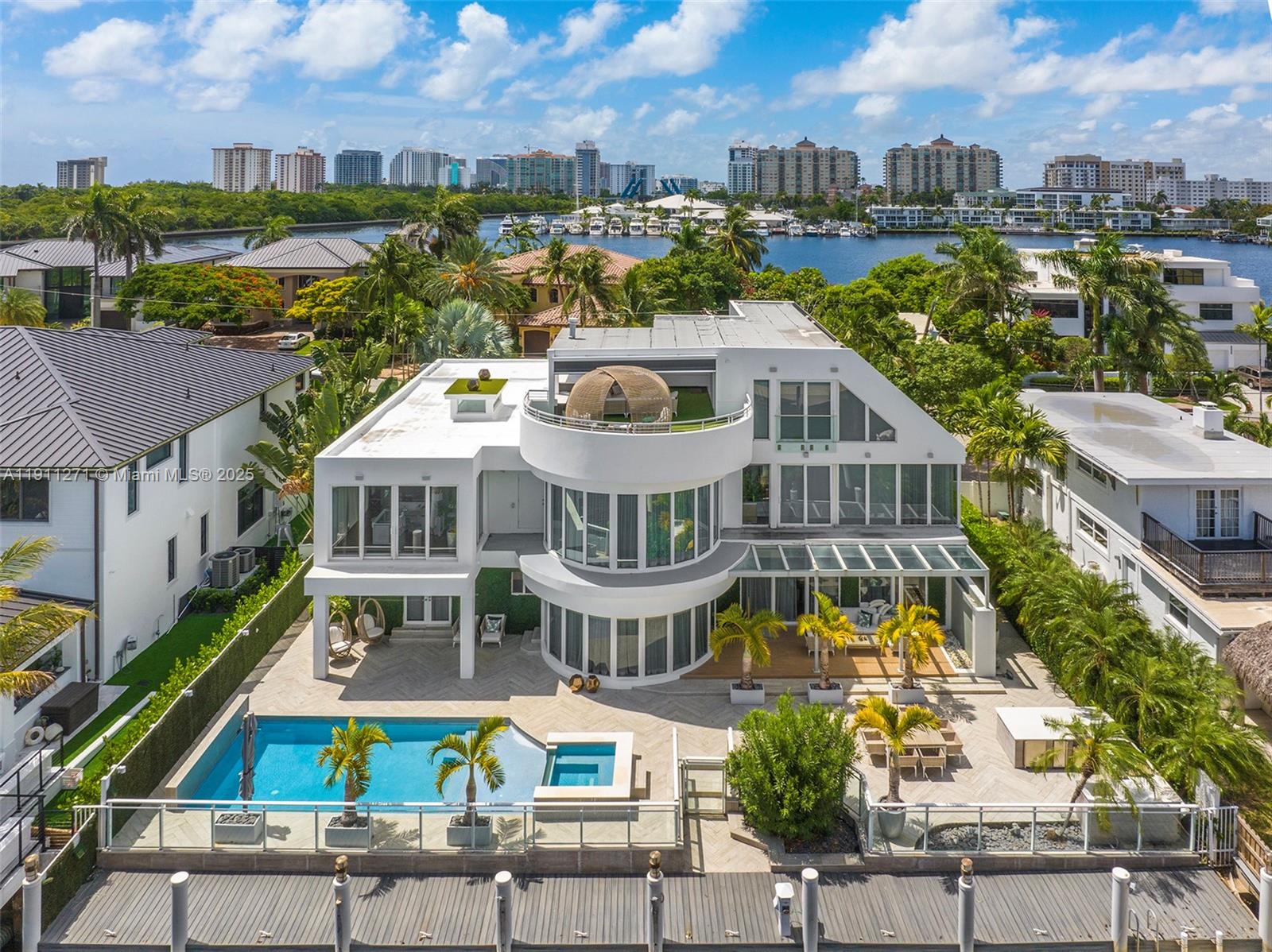 BEACH WAY HEIGHTS UNIT - Residential