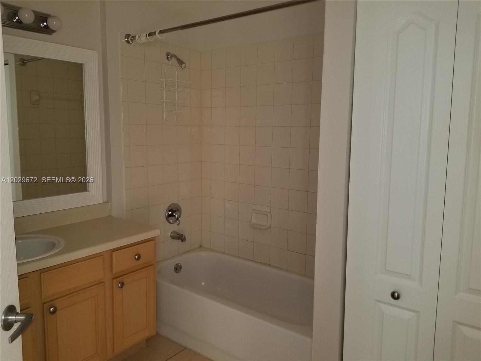 VALENCIA CONDO - Residential Lease