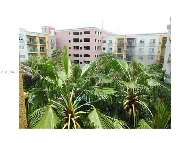 VALENCIA CONDO - Residential Lease