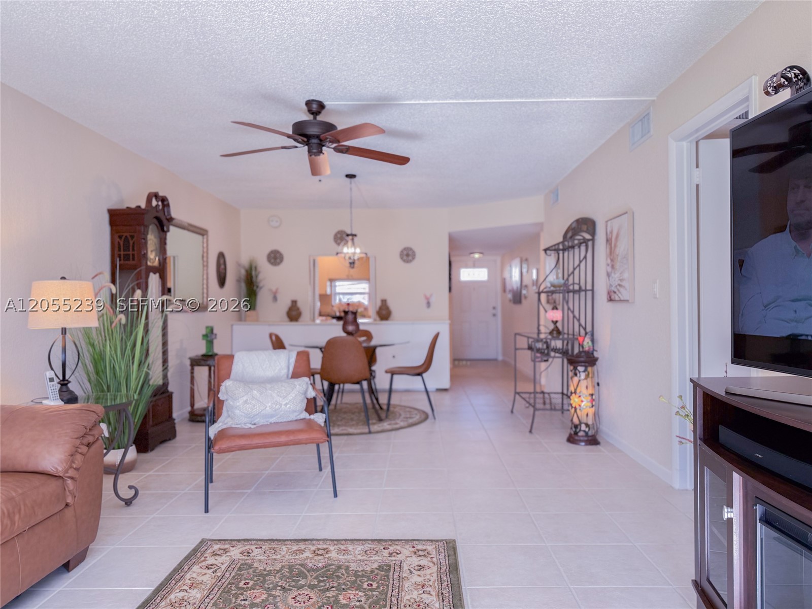 HOLLYBROOK GOLF AND - Residential