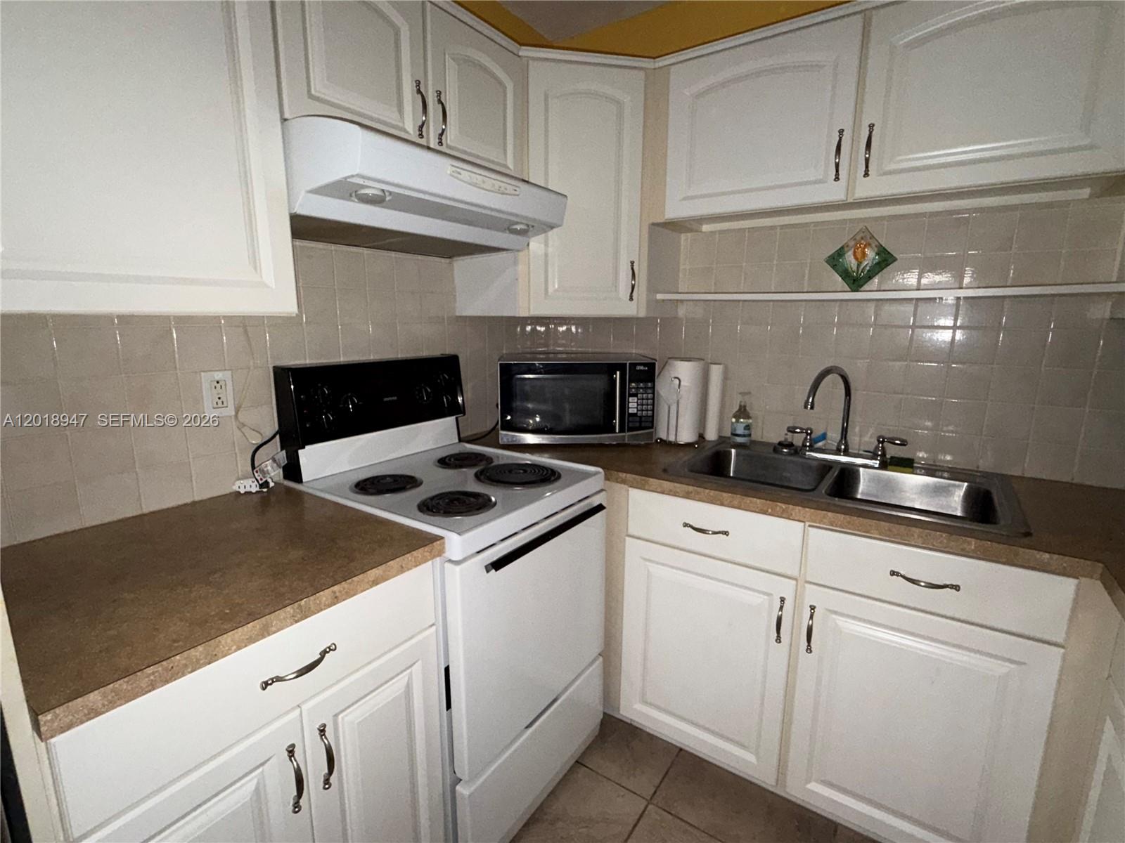 RONOLA APTS CONDO - Residential