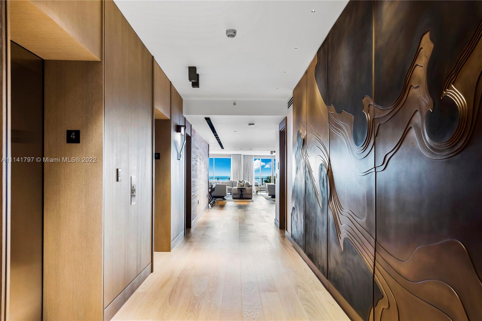OCEAN HOUSE CONDO - Residential