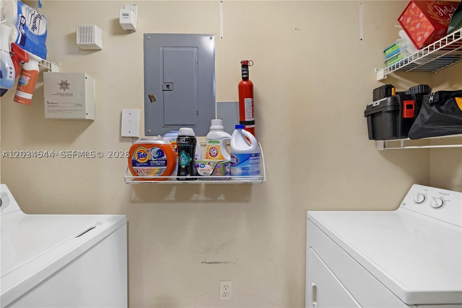 VILLA DEL SOL CONDO - Residential Lease