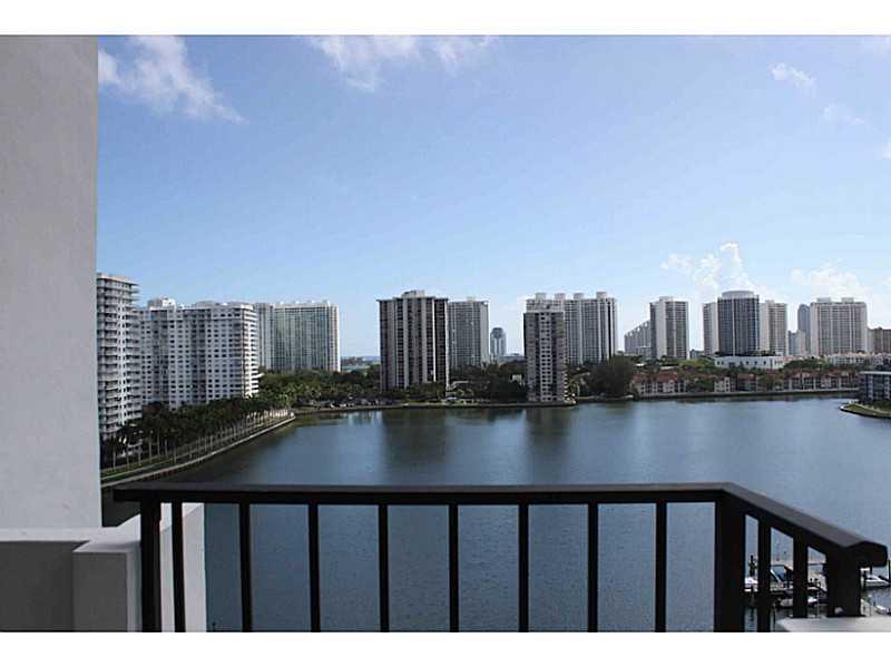 COMMODORE PLAZA CONDO - Residential Lease