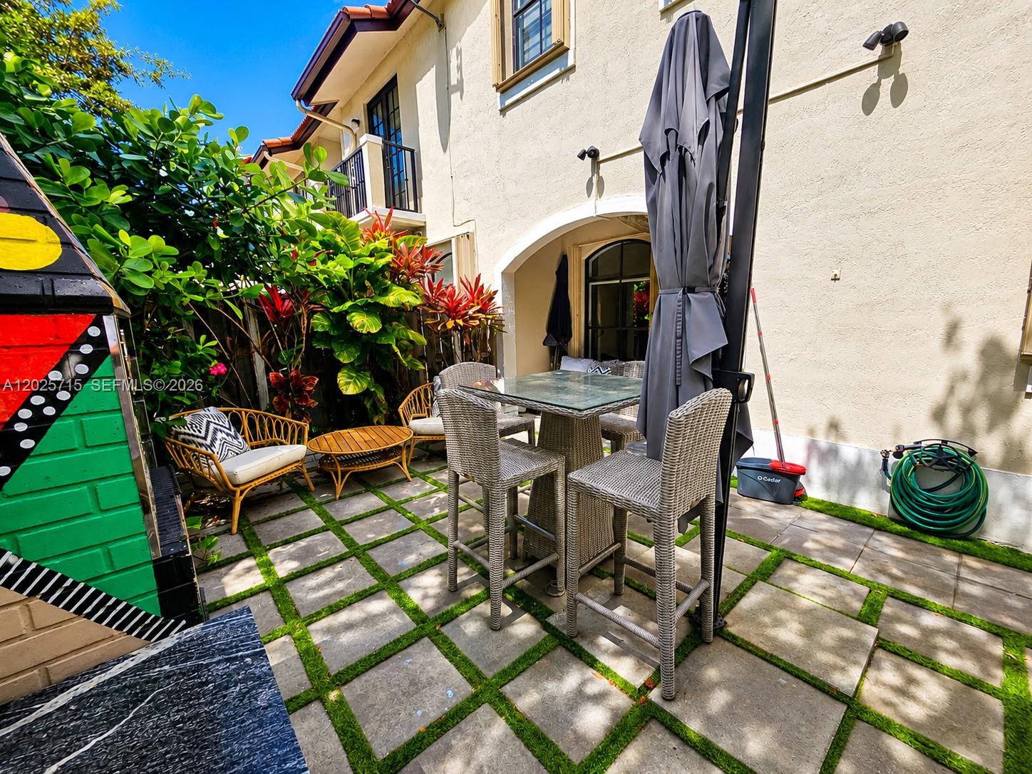 BEACON AT DORAL - Residential