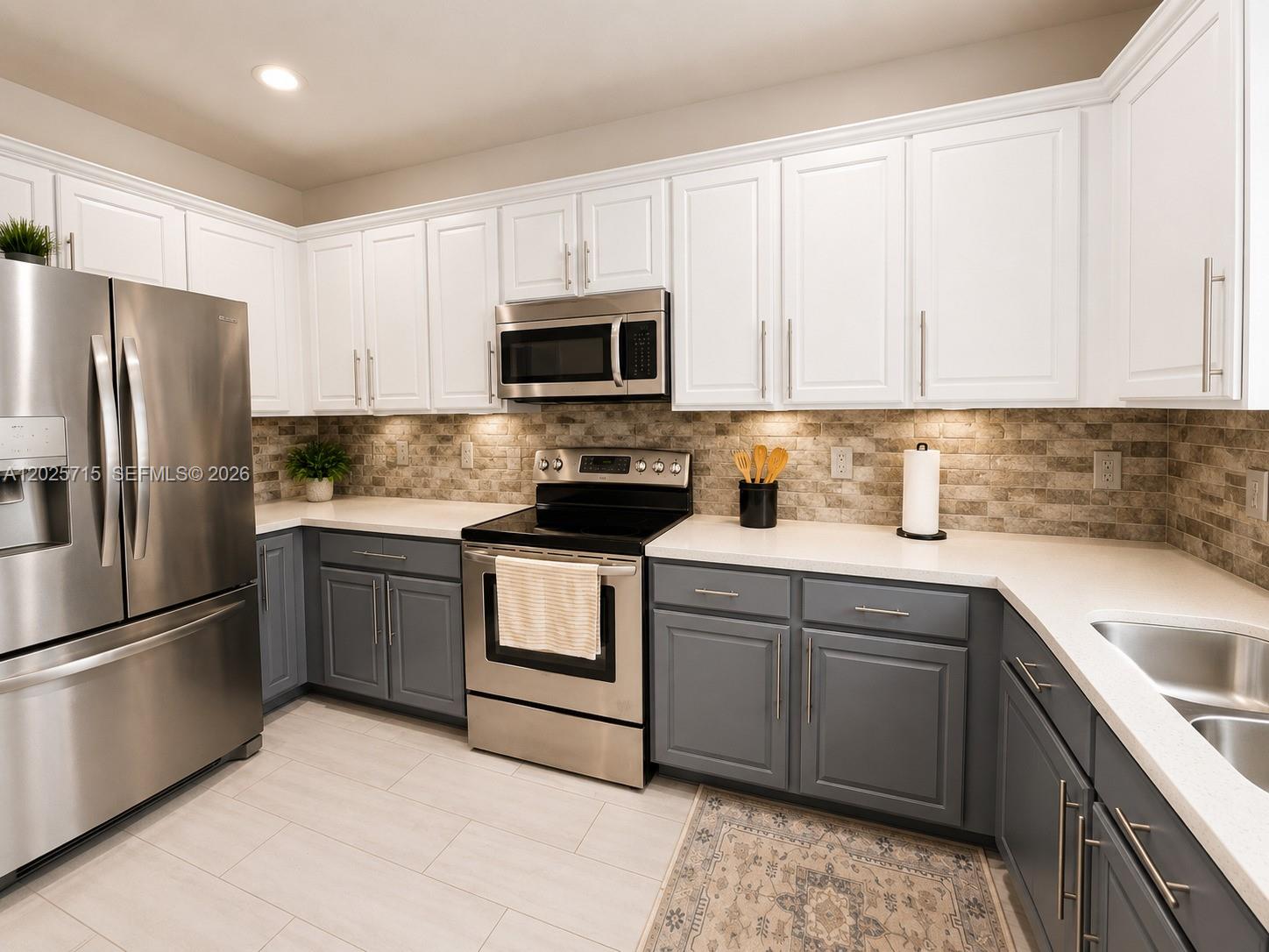 BEACON AT DORAL - Residential