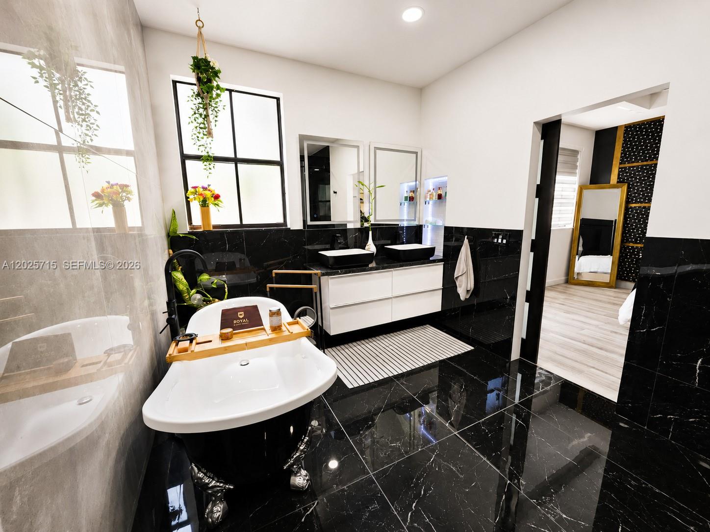 BEACON AT DORAL - Residential