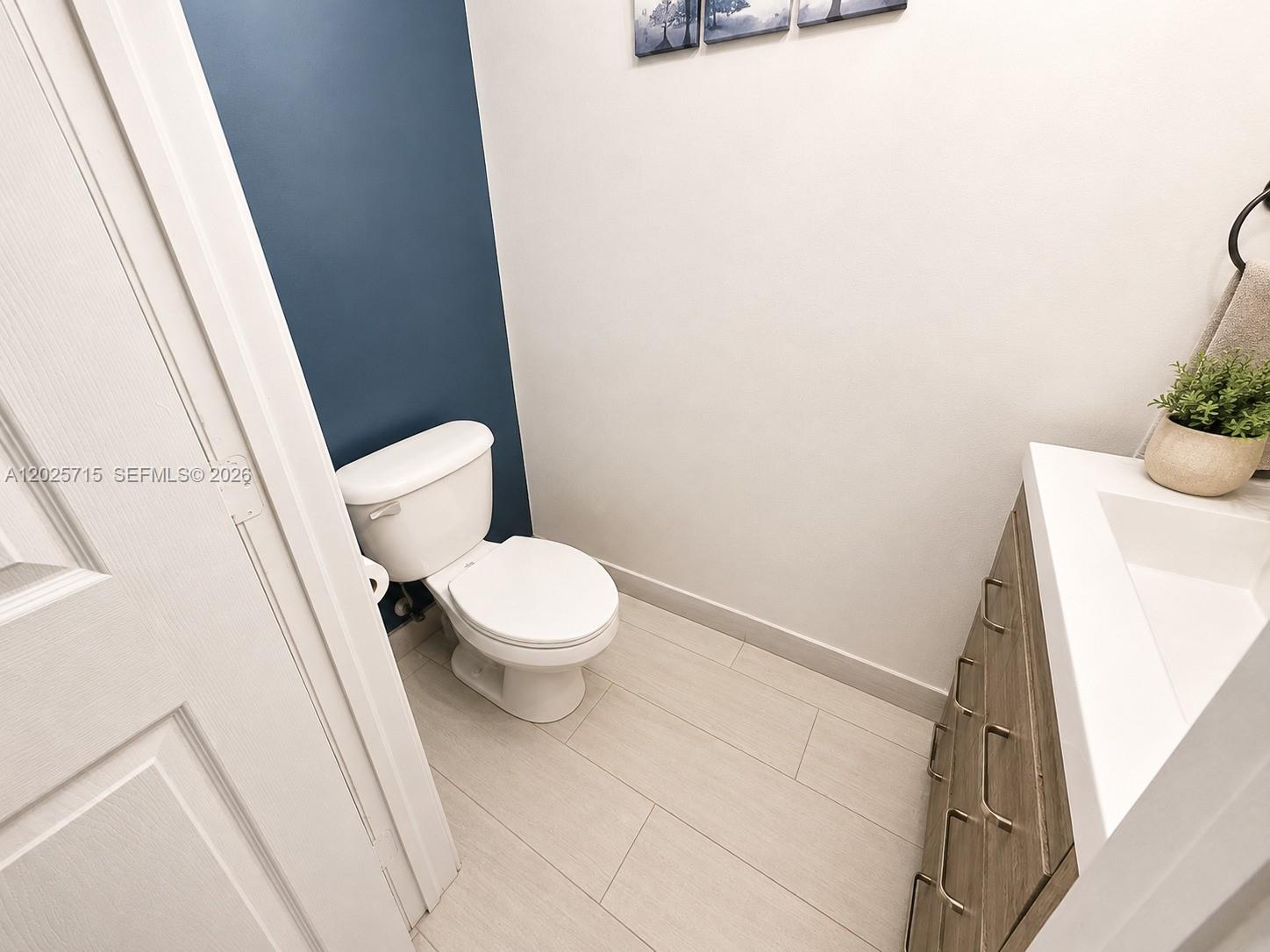 BEACON AT DORAL - Residential