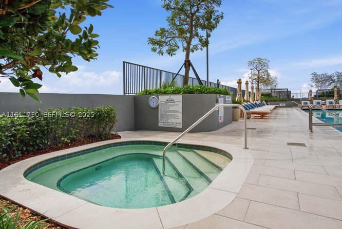 Bayshore Ysabella Condo - Residential