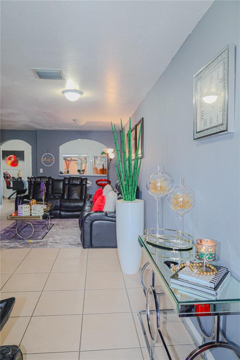 CAZADORES SUB SOUTH - Residential