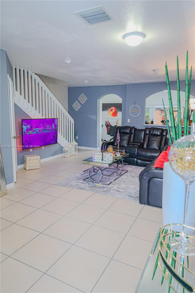 CAZADORES SUB SOUTH - Residential