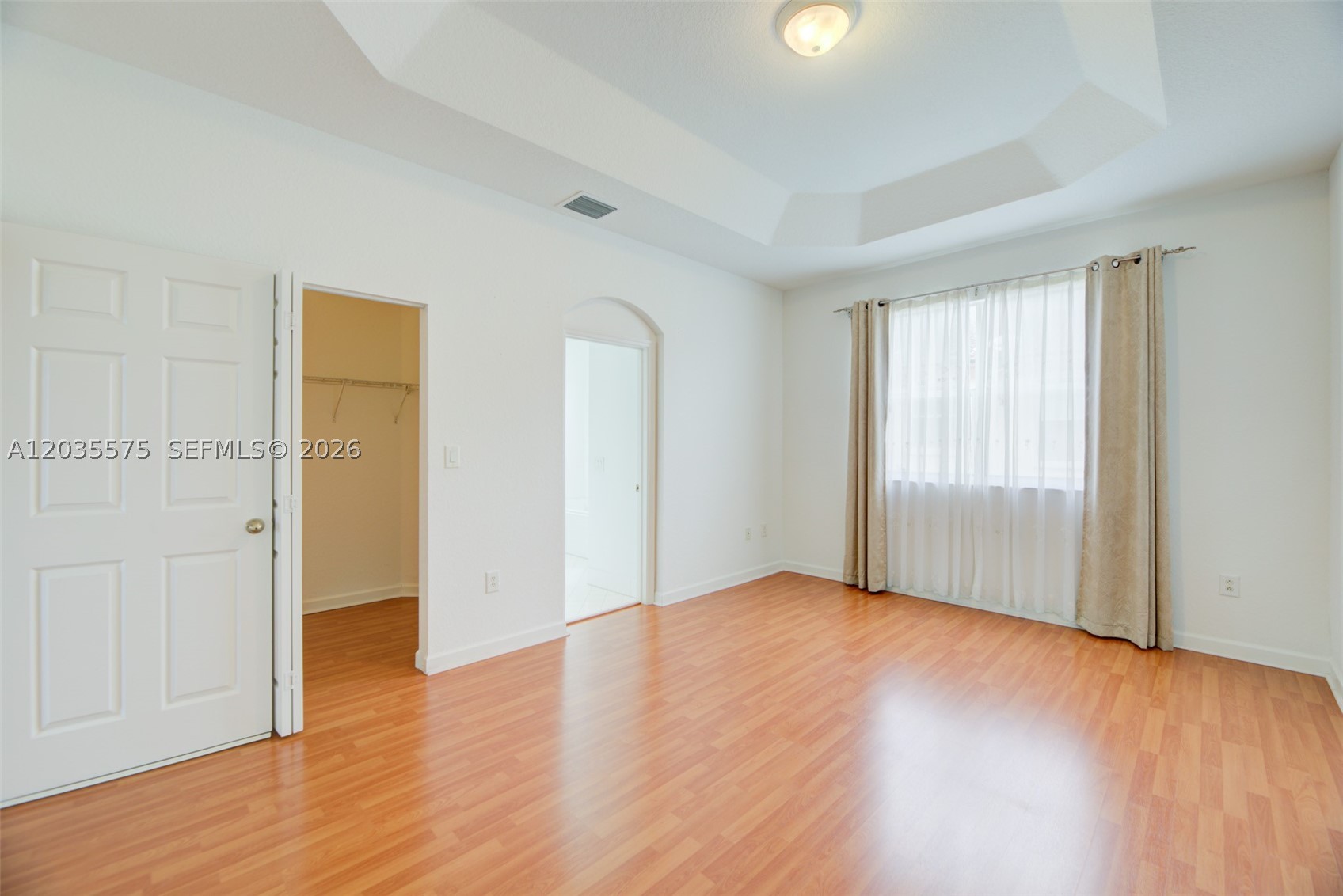 COURTS AT TUSCANY - Residential Lease