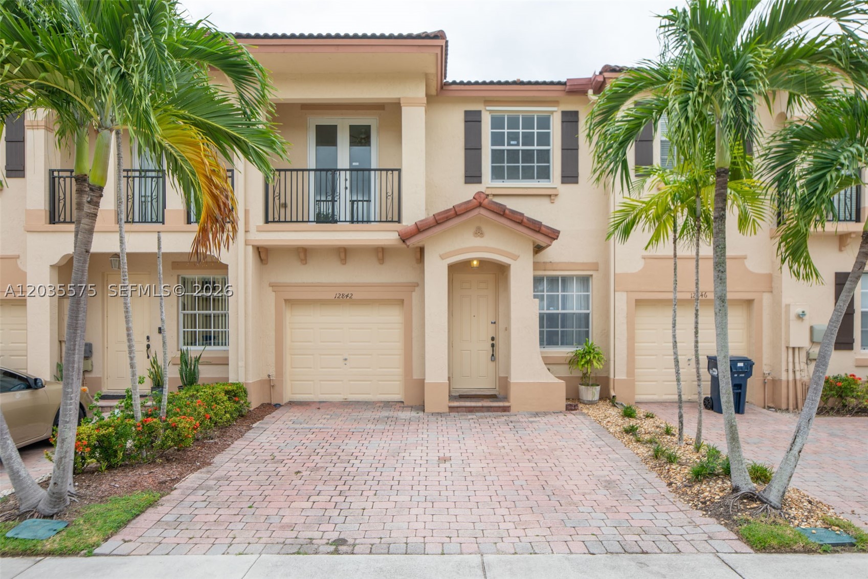 COURTS AT TUSCANY - Residential Lease
