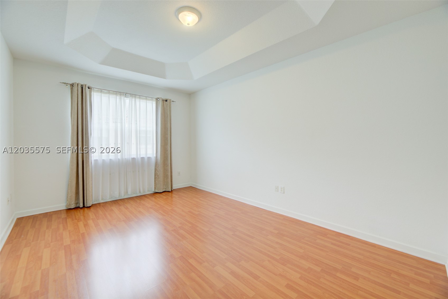 COURTS AT TUSCANY - Residential Lease