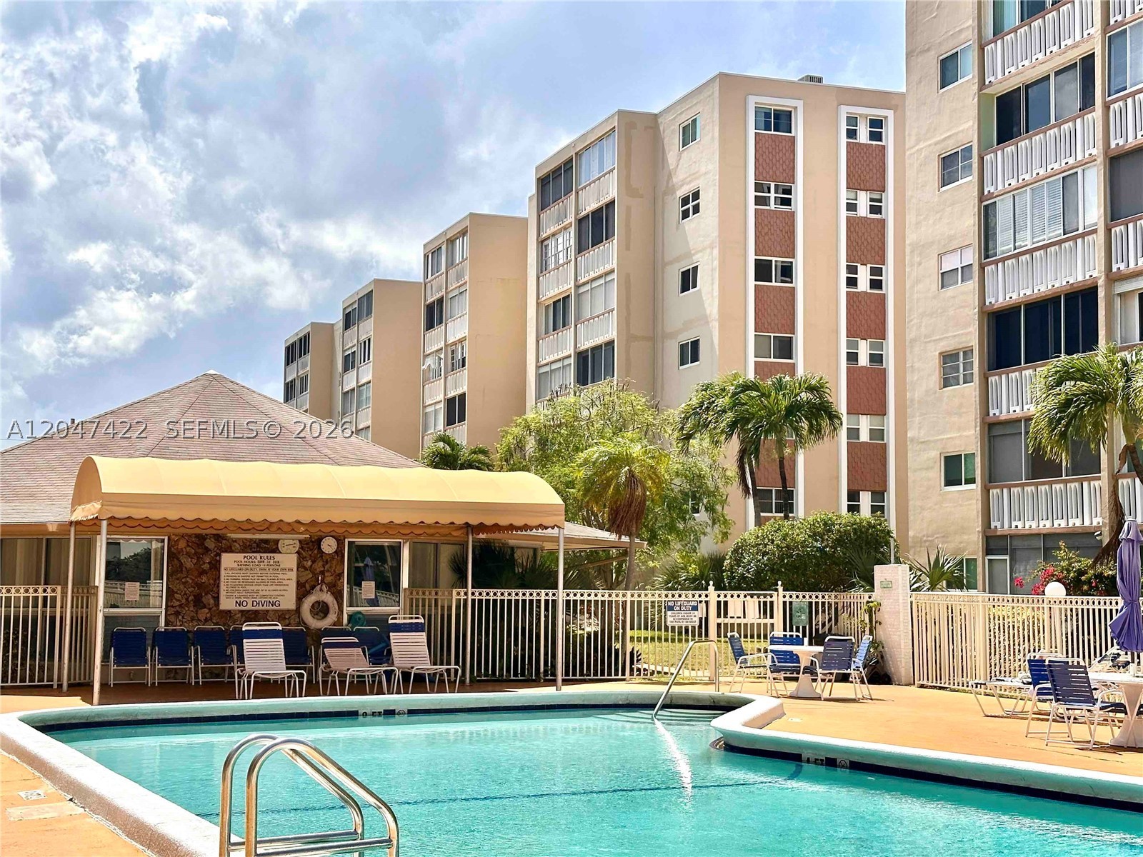 MEADOWBROOK CONDO APTS BL - Residential