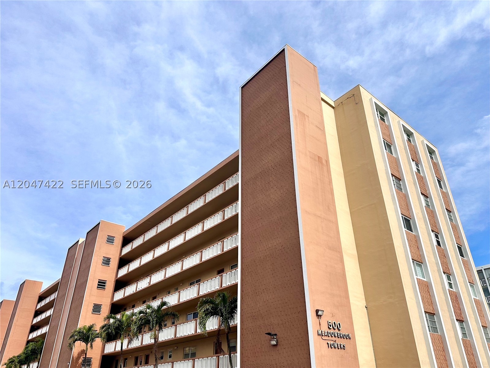 MEADOWBROOK CONDO APTS BL - Residential
