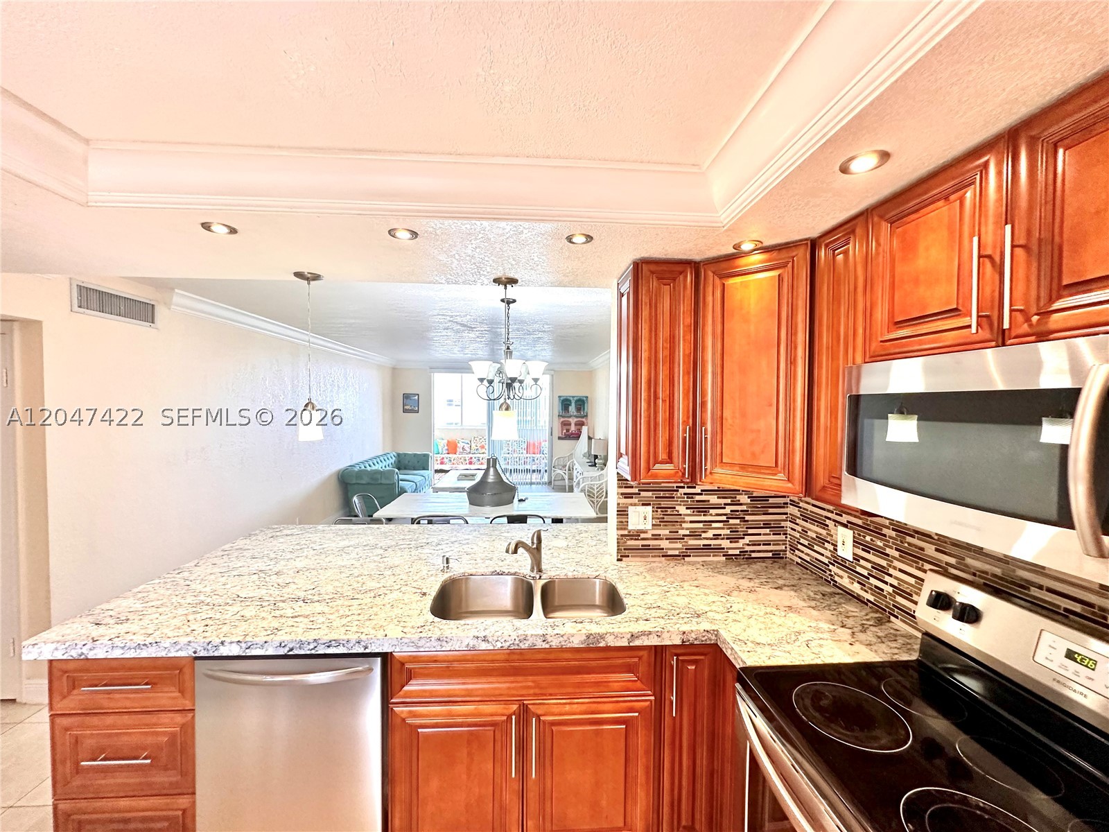 MEADOWBROOK CONDO APTS BL - Residential