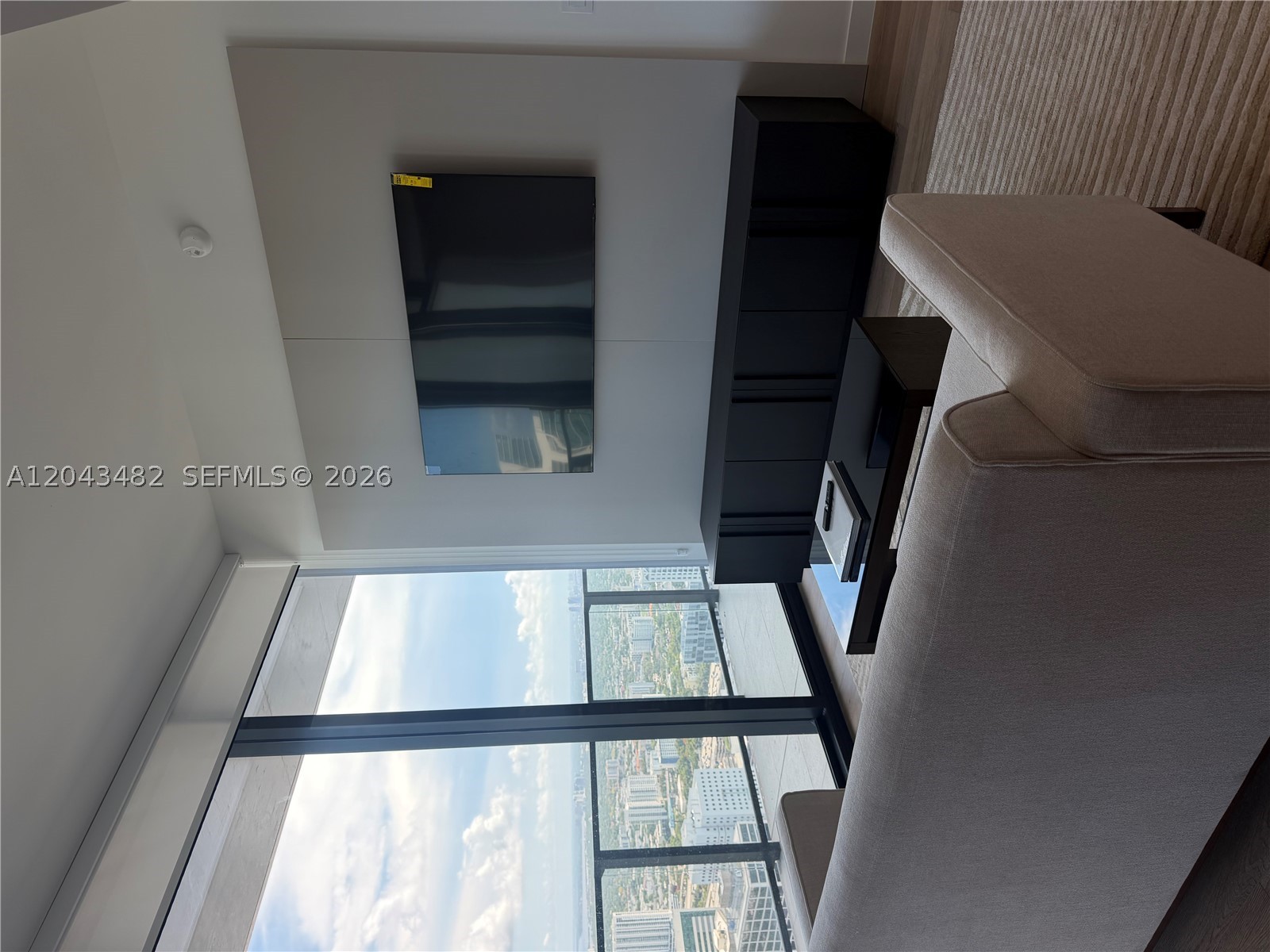 MIAMI NORTH - Residential