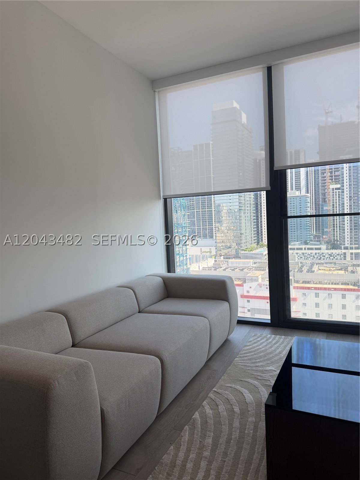 MIAMI NORTH - Residential