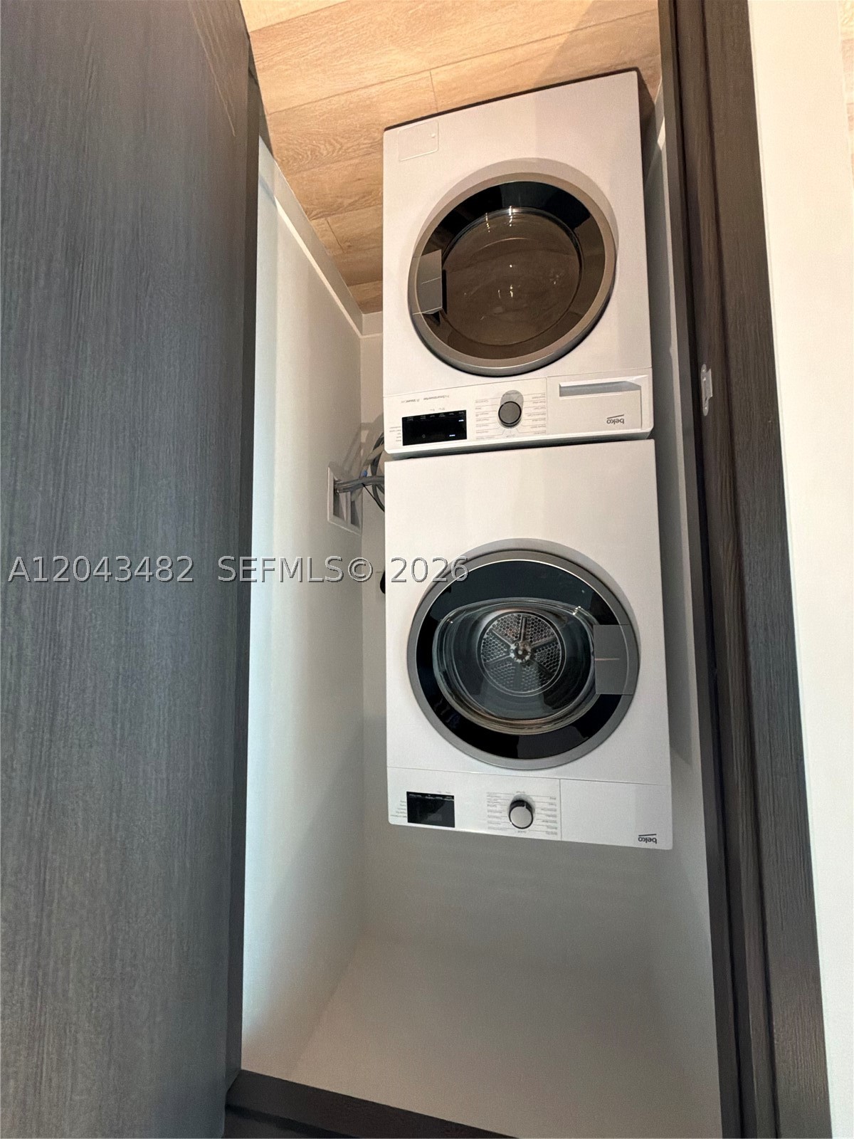MIAMI NORTH - Residential