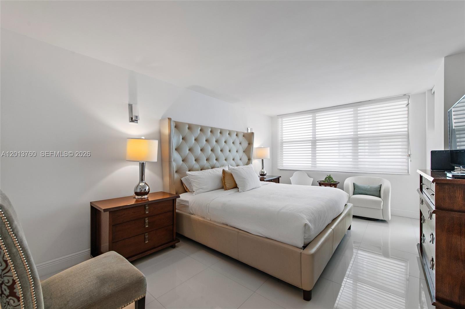 MAISON GRANDE CONDO - Residential