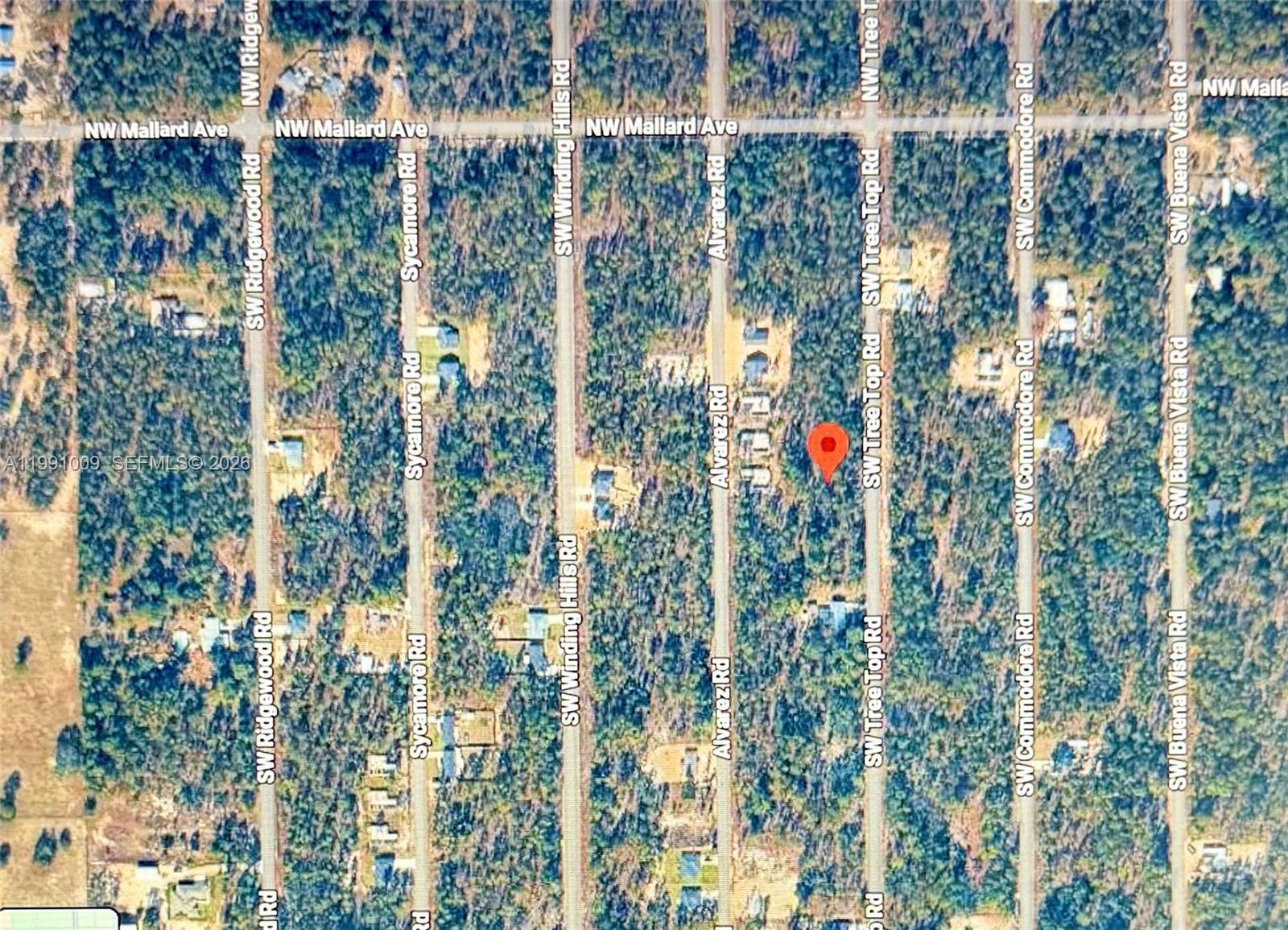 Vacant lot in Dunnellon, located in beautiful Marion County Florida. Close to Ocala, Orlando and Central Florida Attractions. ready to build. Priced to sell.