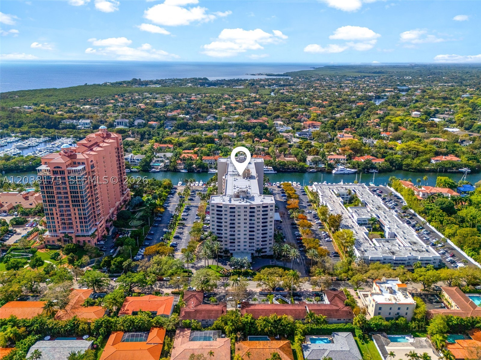 GABLES WATERWAY TOWERS CO - Residential Lease