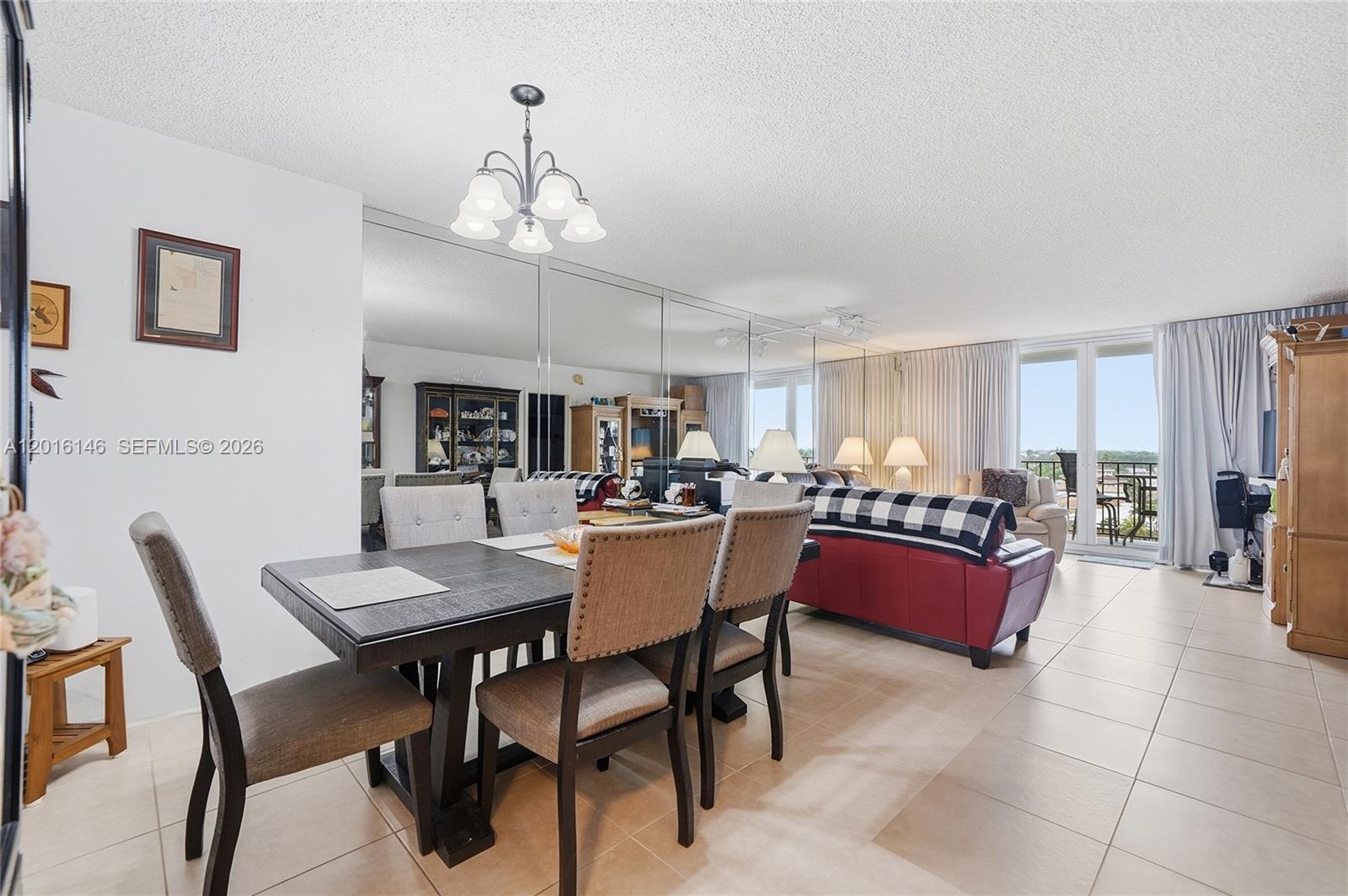 SILVER THATCH INTRACOASTA - Residential