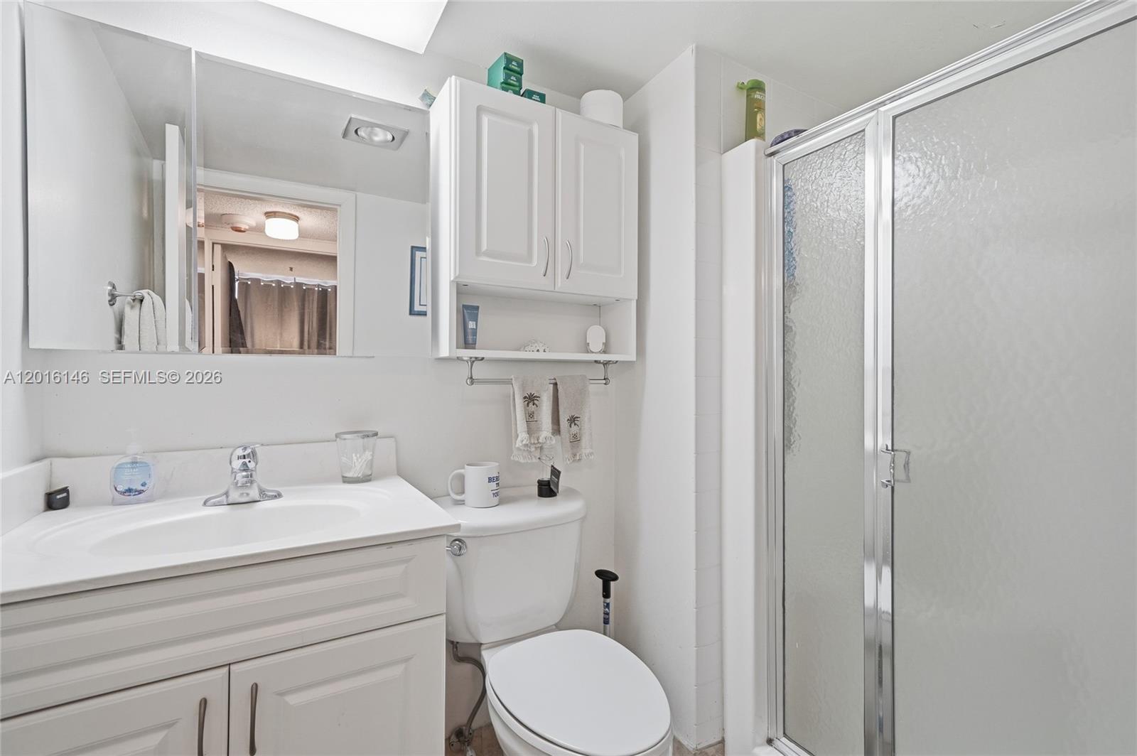 SILVER THATCH INTRACOASTA - Residential
