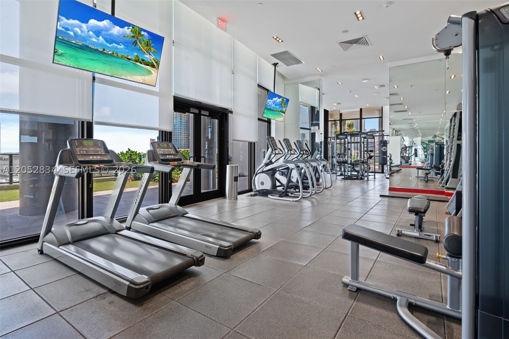 CANVAS CONDO - Residential Lease