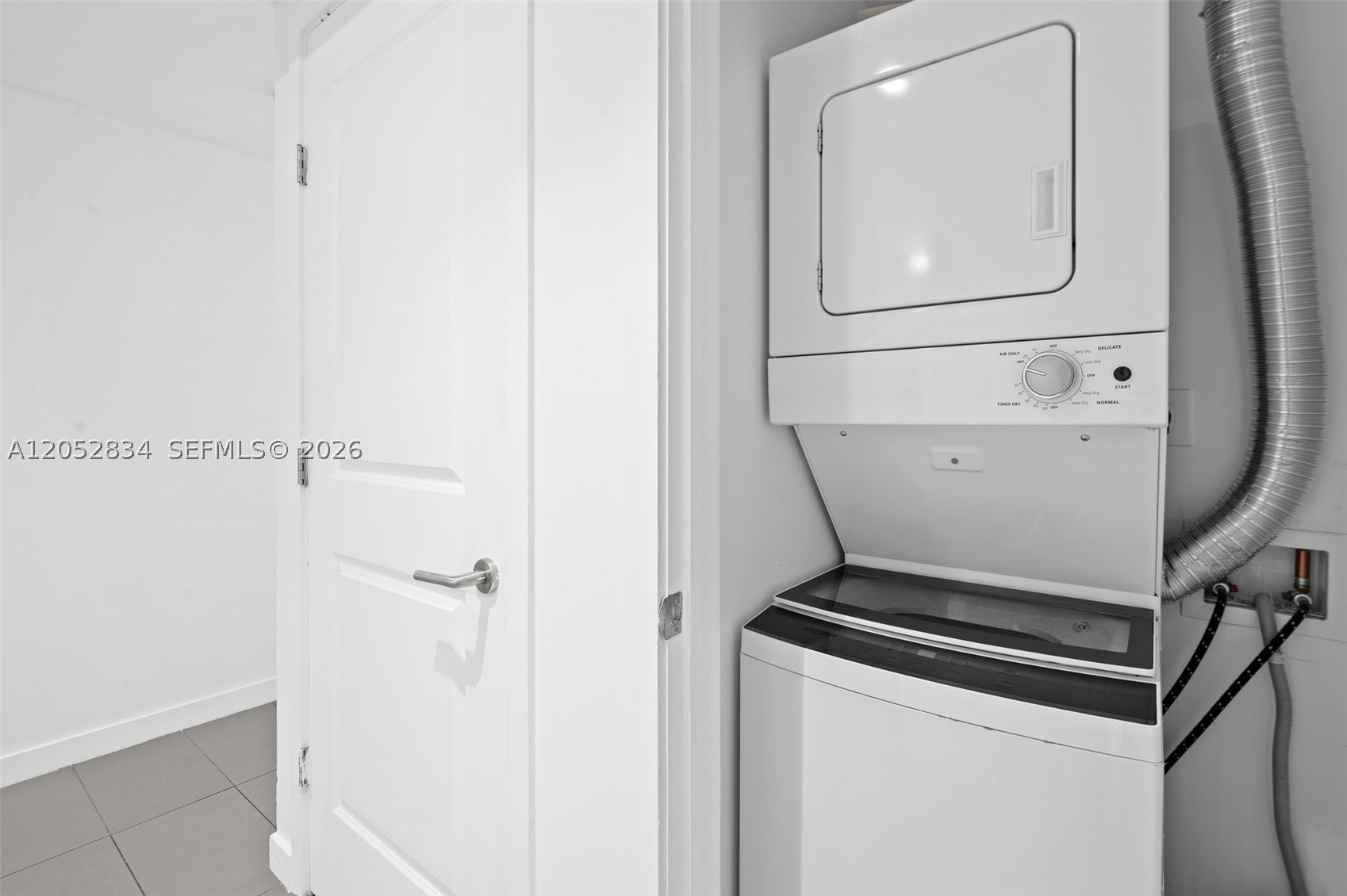 CANVAS CONDO - Residential Lease