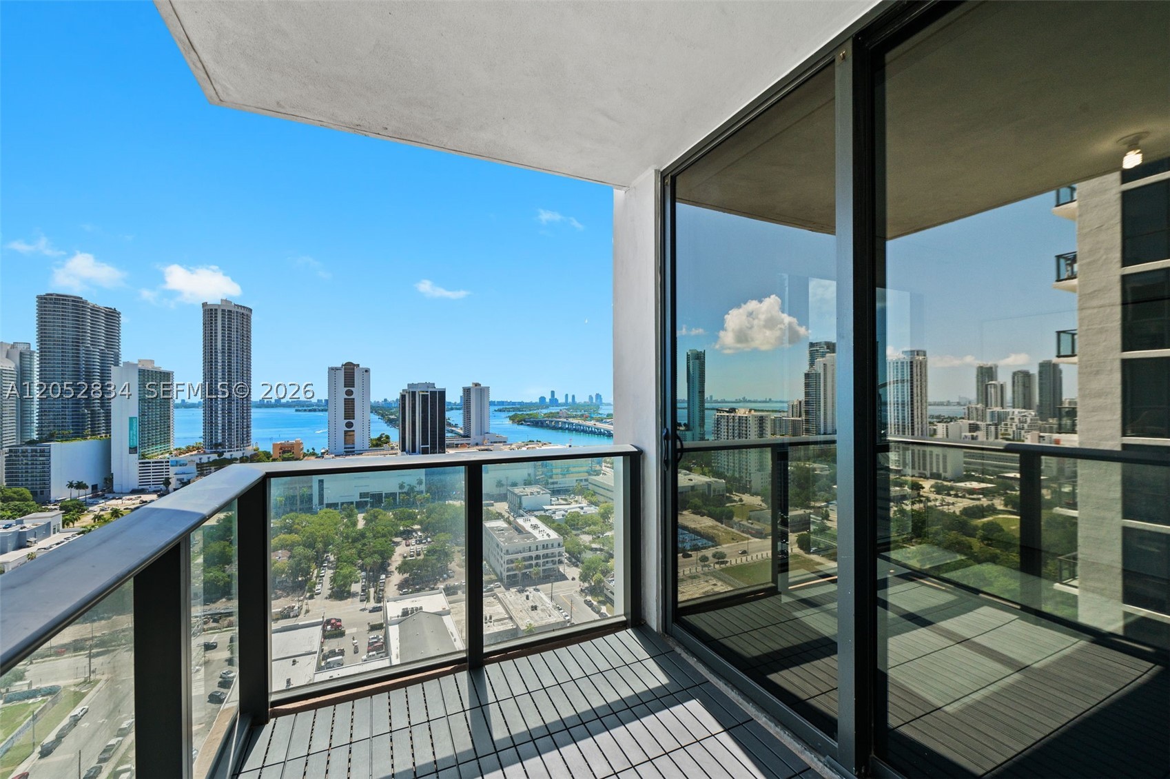 CANVAS CONDO - Residential Lease