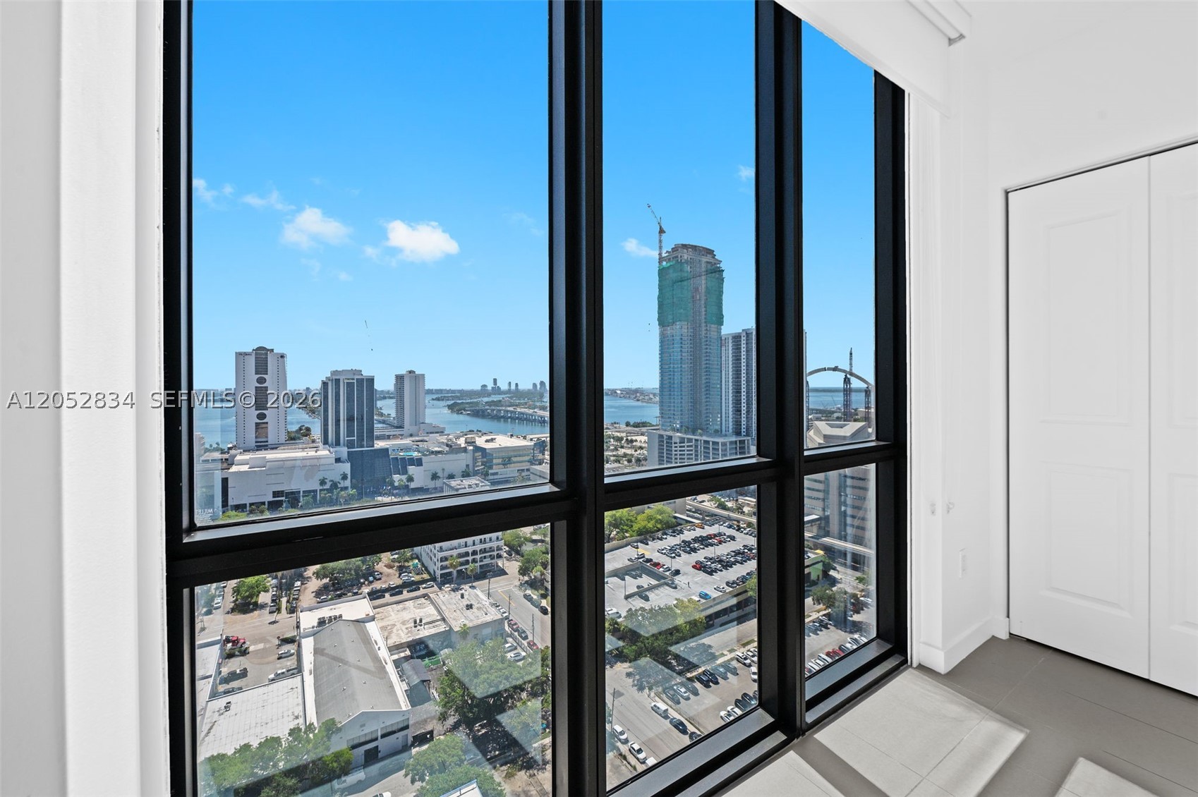 CANVAS CONDO - Residential Lease