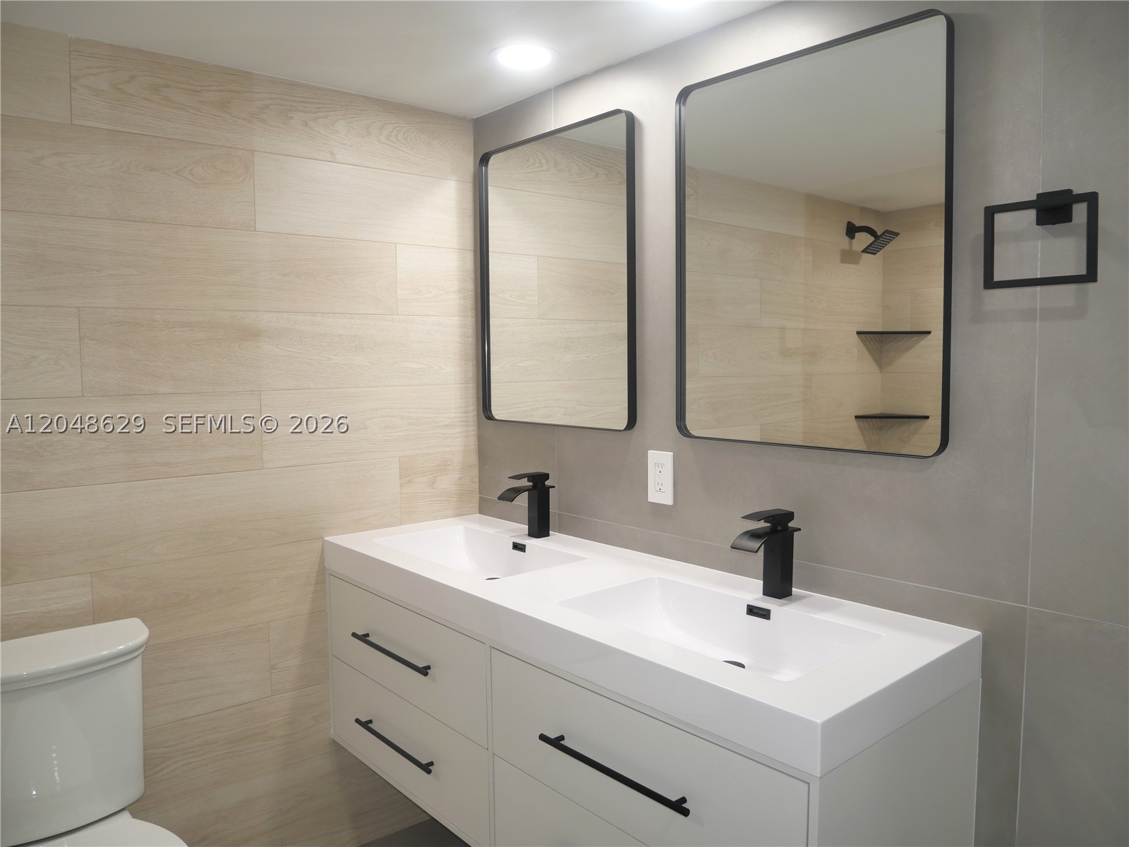NO 51 PALM-AIRE COUNTRY C - Residential