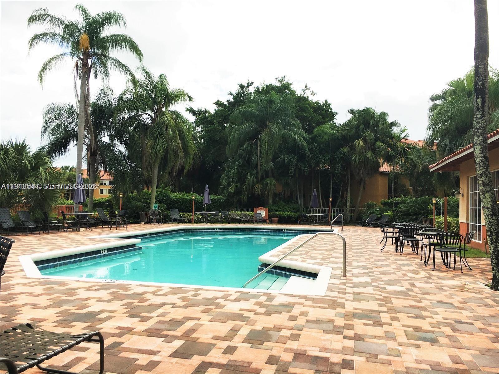 LAKES OF JACARANDA CONDO - Residential