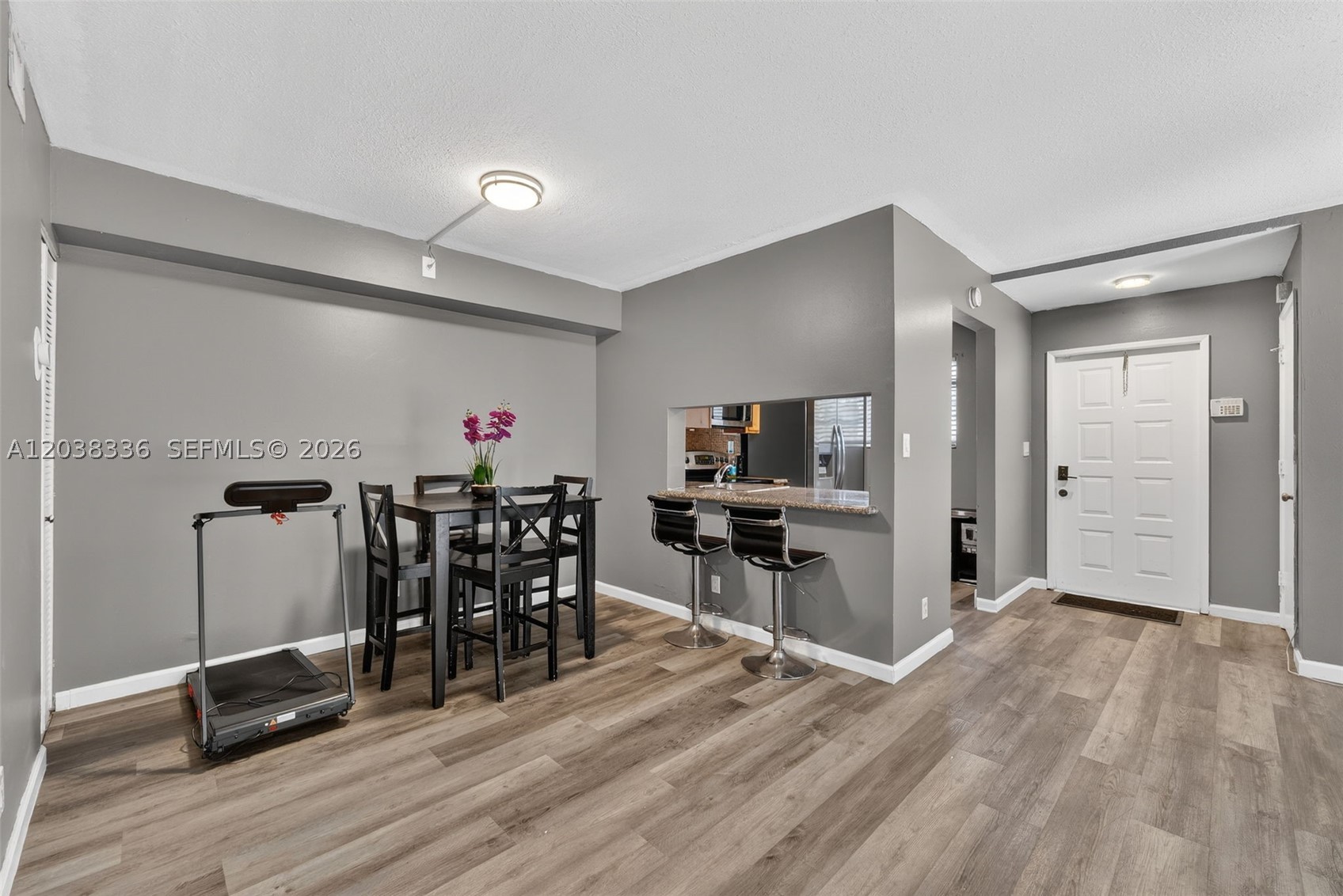 OAKLAND FOREST CLUB CONDO - Residential