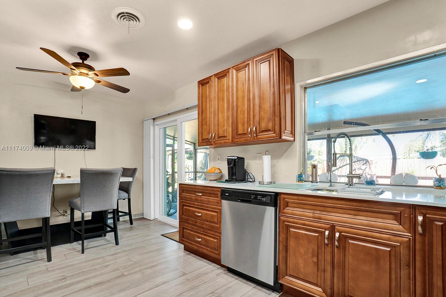 CORAL HIGHLANDS - Residential