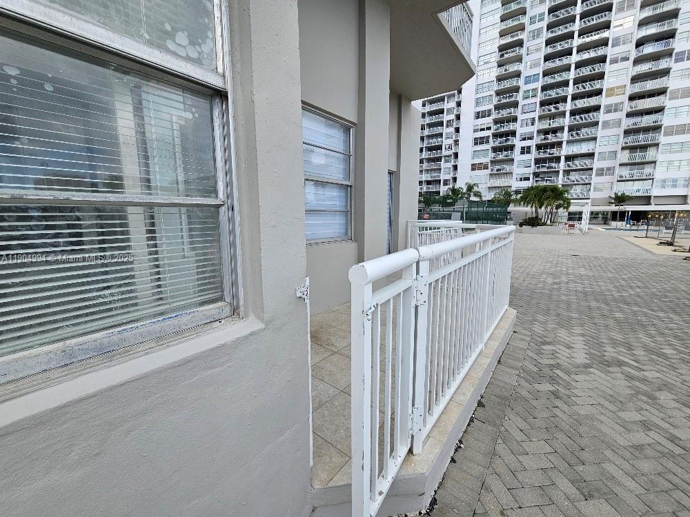 DEL PRADO MARINA - Residential