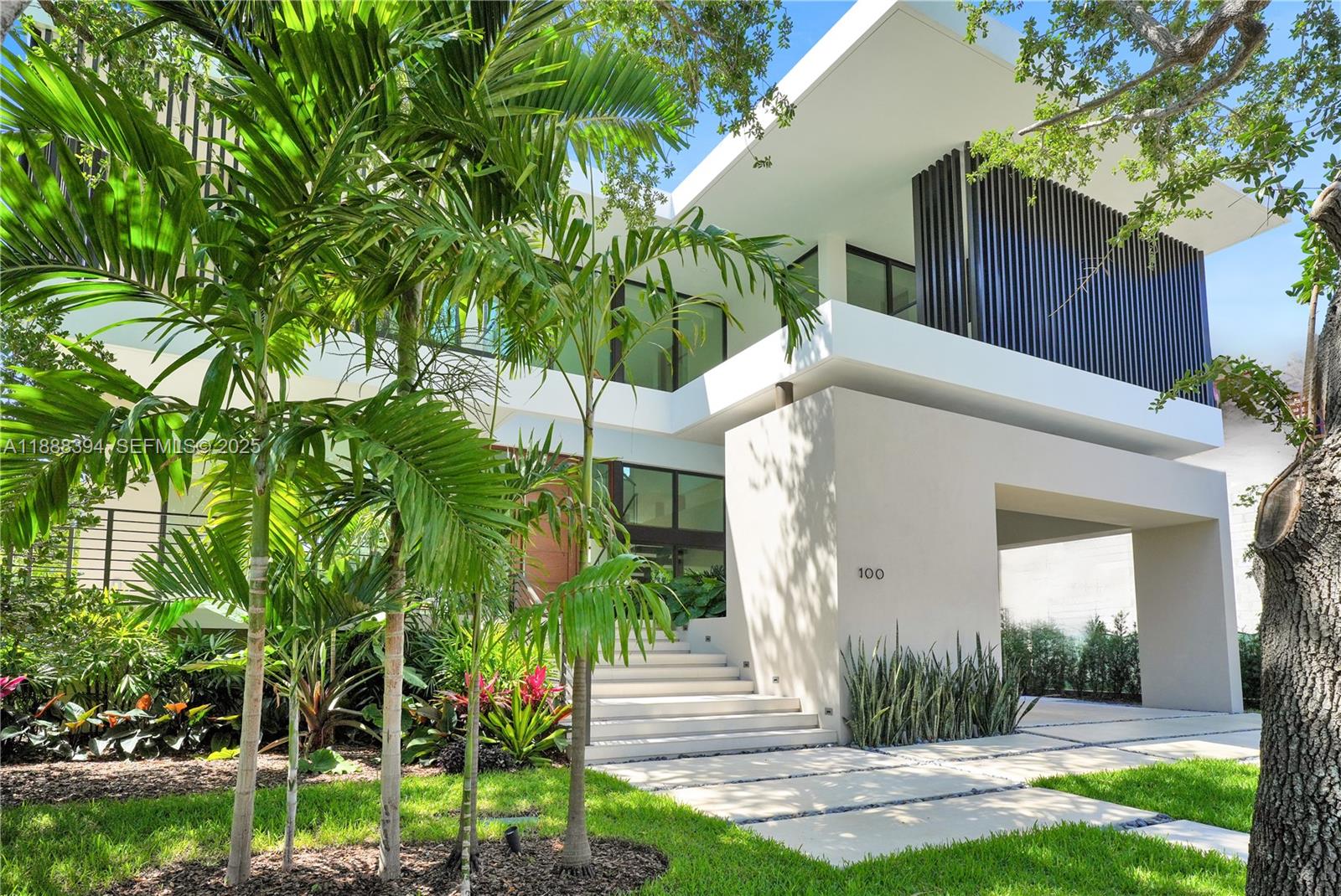 TROPICAL ISLE HOMES SUB 4 - Residential