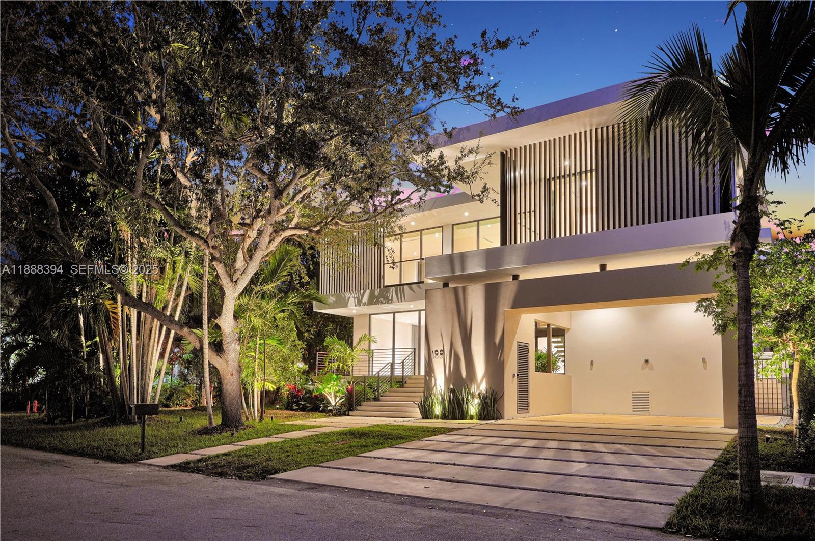 TROPICAL ISLE HOMES SUB 4 - Residential