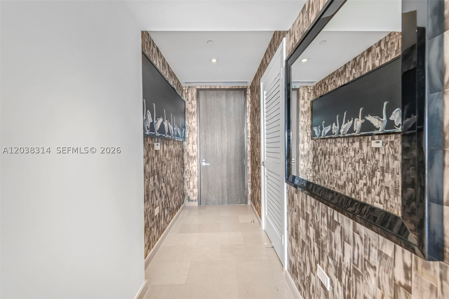 RISE CONDO - Residential Lease
