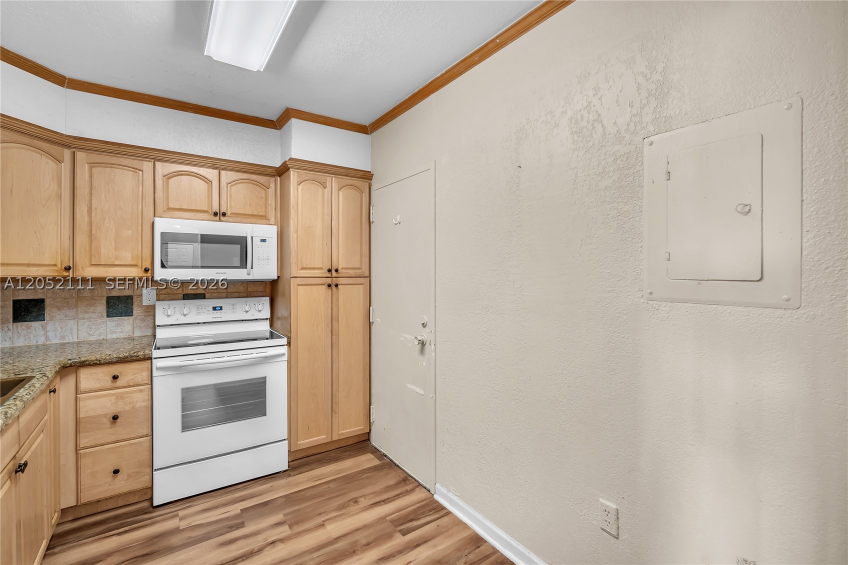 HEMISPHERES CONDO - Residential