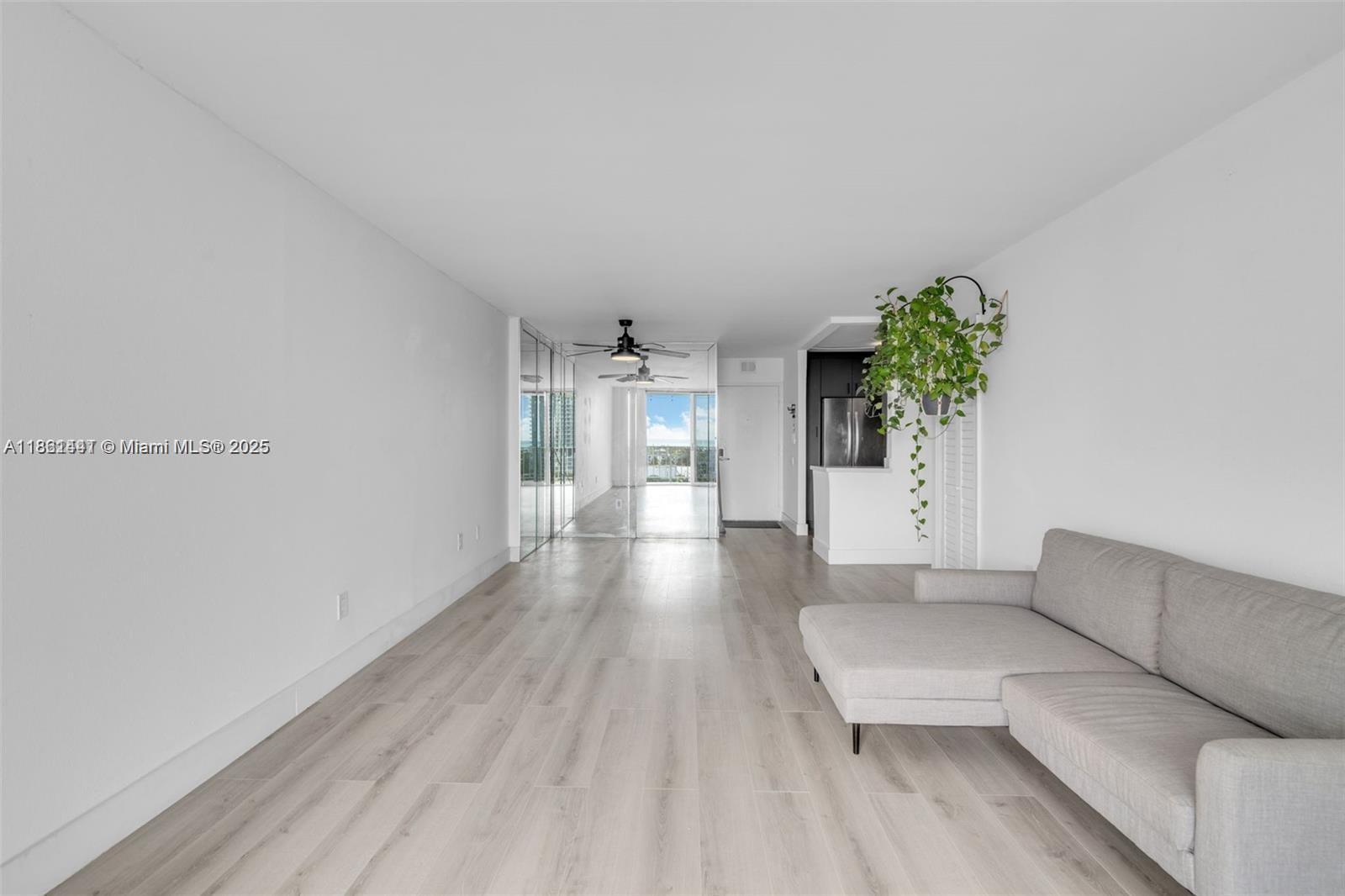 STANTON HOUSE CONDO - Residential