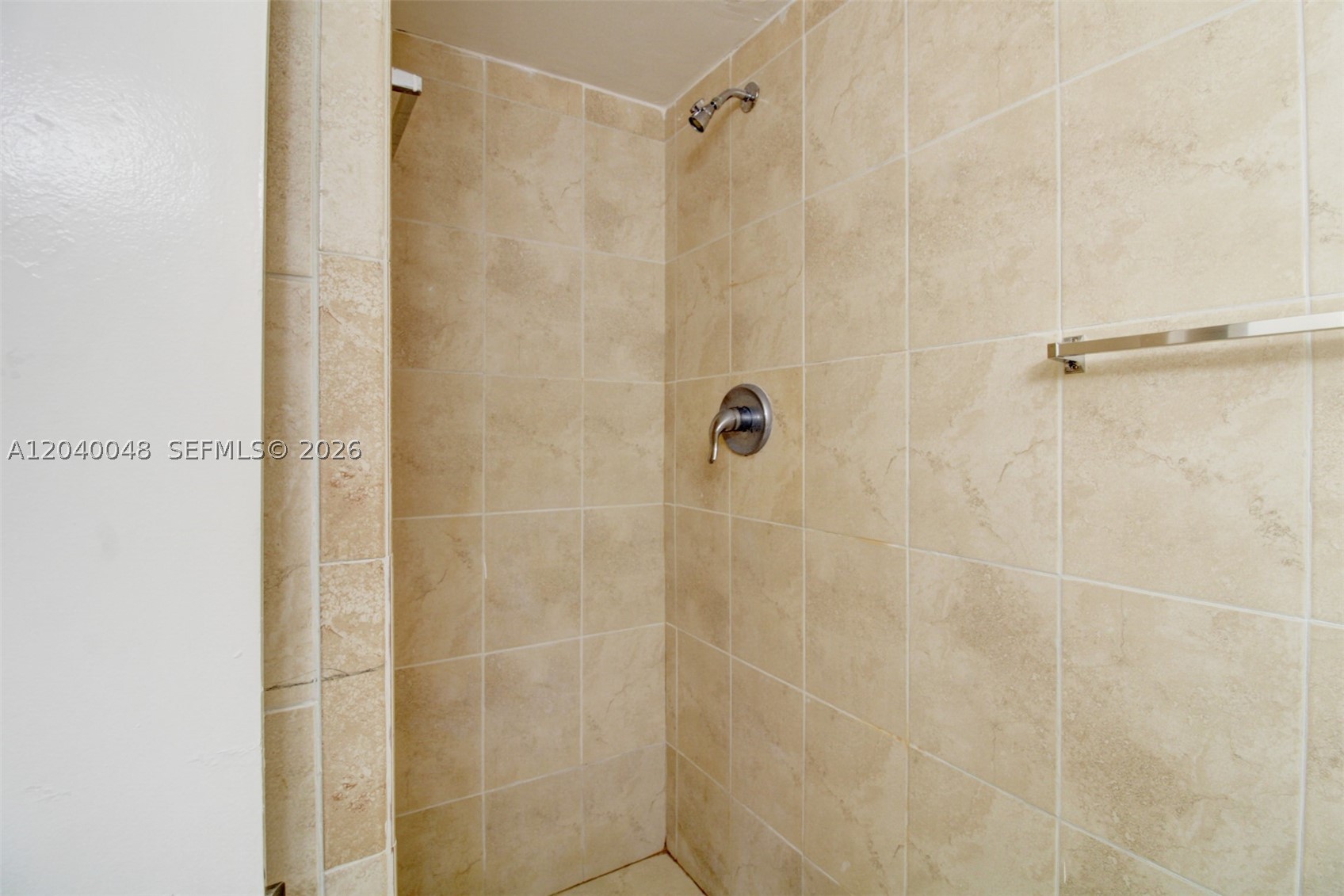 SUNSET VILLAS NO 3 CONDO - Residential Lease