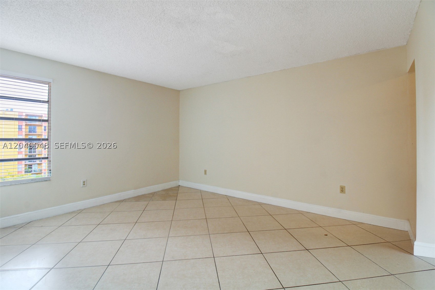 SUNSET VILLAS NO 3 CONDO - Residential Lease